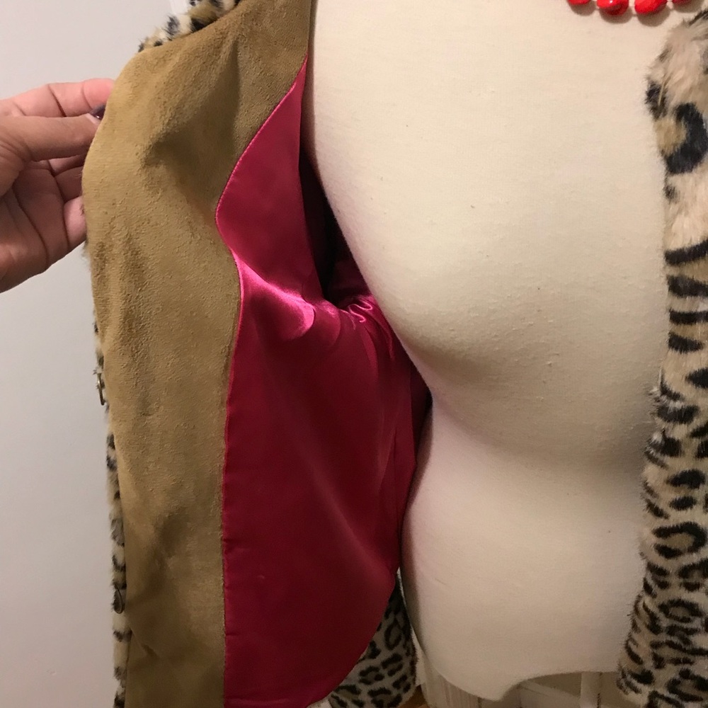 Leopard Coat - Picture 4 of 5